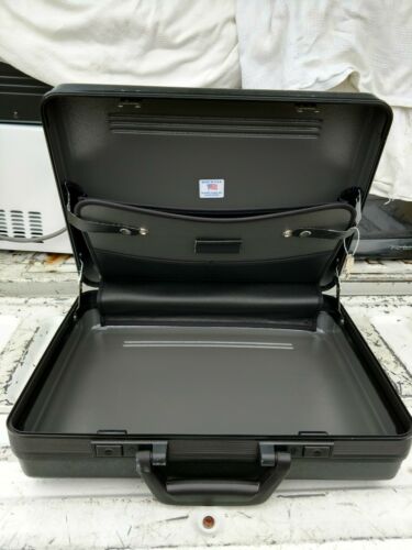 BRIEFCASE,HARD PLASTIC